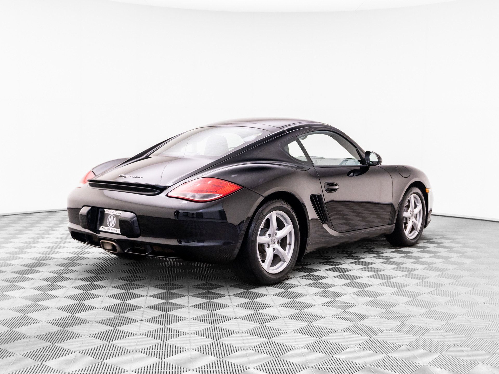 Used 2010 Porsche Cayman RWD image 8