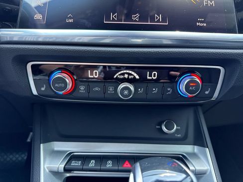 Used 2025 Audi Q3 2.0T Premium AWD/4WD image 18