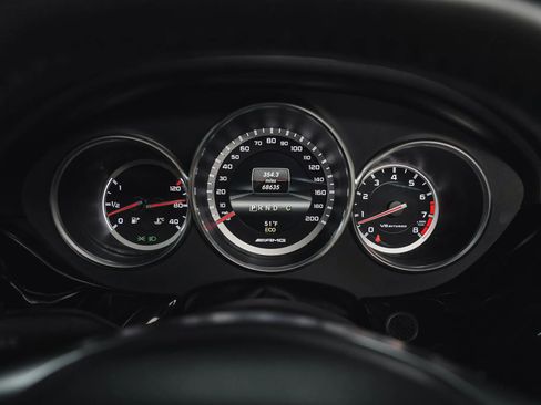 Used 2013 Mercedes-Benz CLS 63 AMG image 57