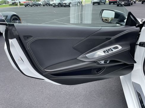 Certified 2024 Chevrolet Corvette Stingray Convertible w/ Z51 Performance Package image 20