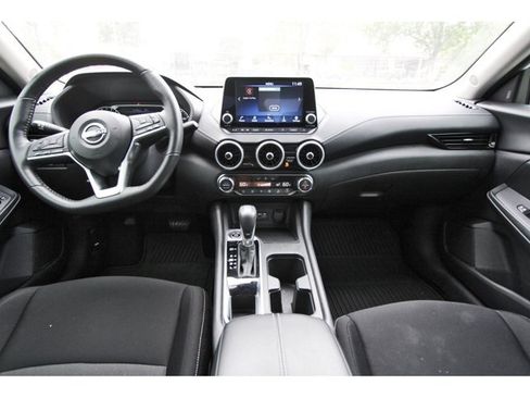Used 2025 Nissan Sentra SV w/ All-Weather Package FWD image 9
