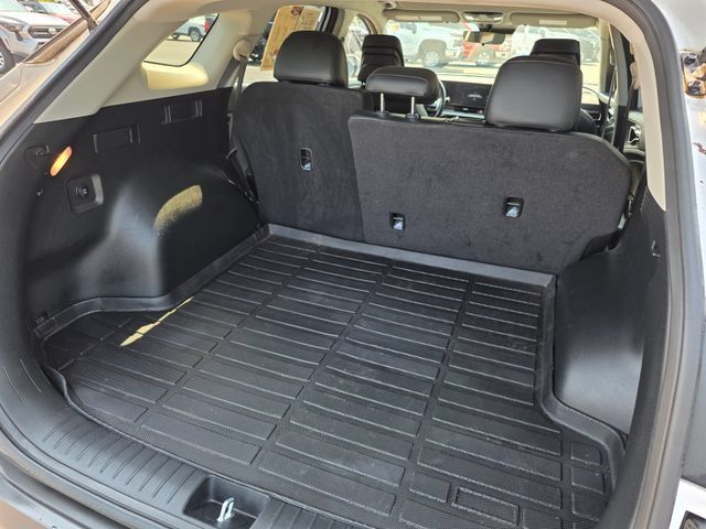 Used 2024 Kia Sportage EX AWD/4WD image 12