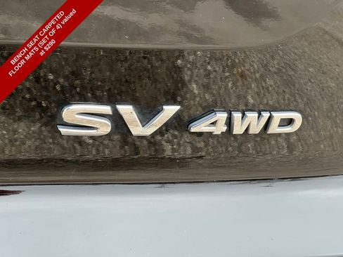 Used 2024 Nissan Pathfinder SV AWD/4WD image 2