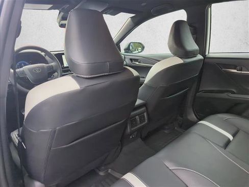 Certified 2025 Toyota Camry SE image 19