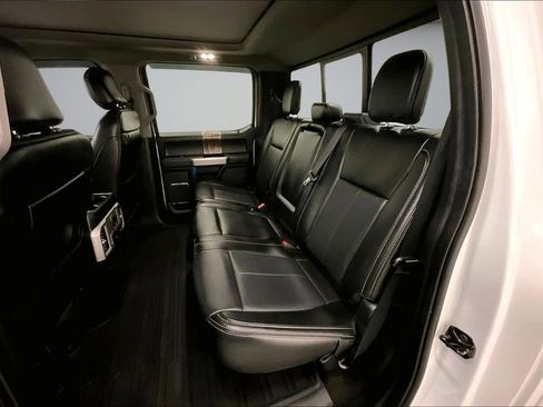 Used 2020 Ford F150 Lariat w/ Equipment Group 502A Luxury AWD/4WD image 23