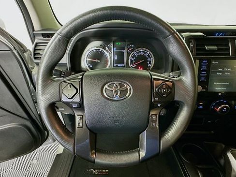 Used 2020 Toyota 4Runner TRD Off-Road image 13