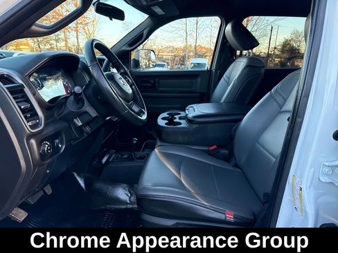 Used 2023 RAM 3500 Tradesman w/ Chrome Appearance Group image 13