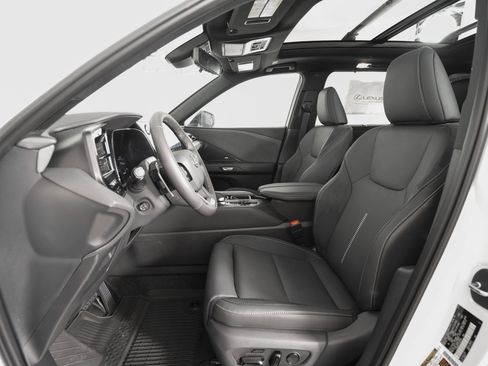 New 2026 Lexus TX 350 AWD image 8