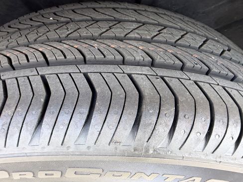 Certified 2021 Cadillac XT4 Premium Luxury w/ Driver Awareness Package image 33