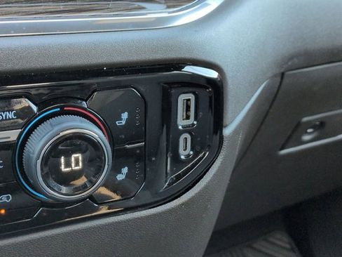 Used 2025 Chevrolet Silverado 1500 LT image 21