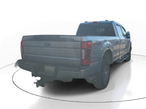 Used 2022 Ford F350 Lariat w/ Lariat Ultimate Package image 6