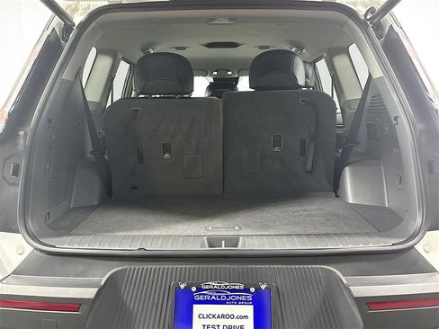 Used 2024 Kia EV9 Light image 16