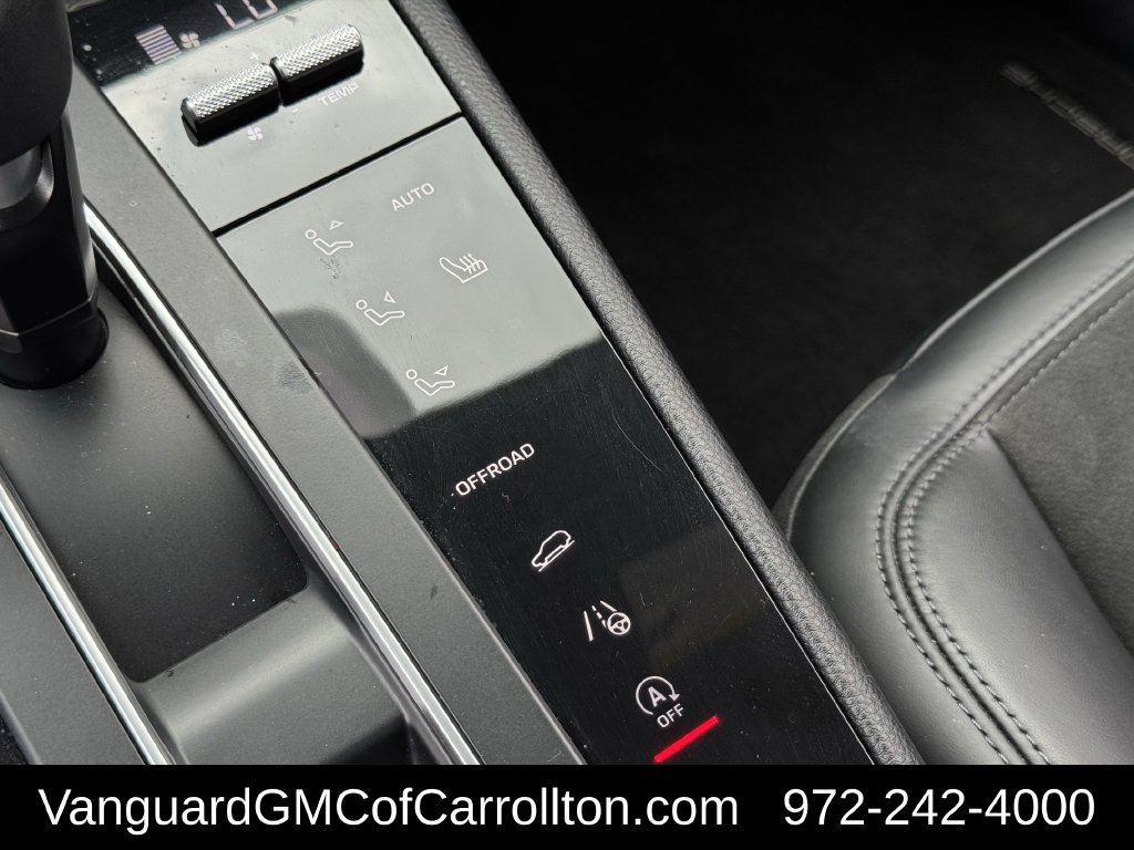 Used 2023 Porsche Macan GTS AWD/4WD image 20