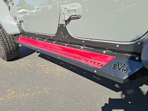 Used 2018 Jeep Wrangler Unlimited Rubicon image 31