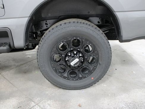 New 2026 Ford F250 Lariat w/ Black Appearance Package image 43