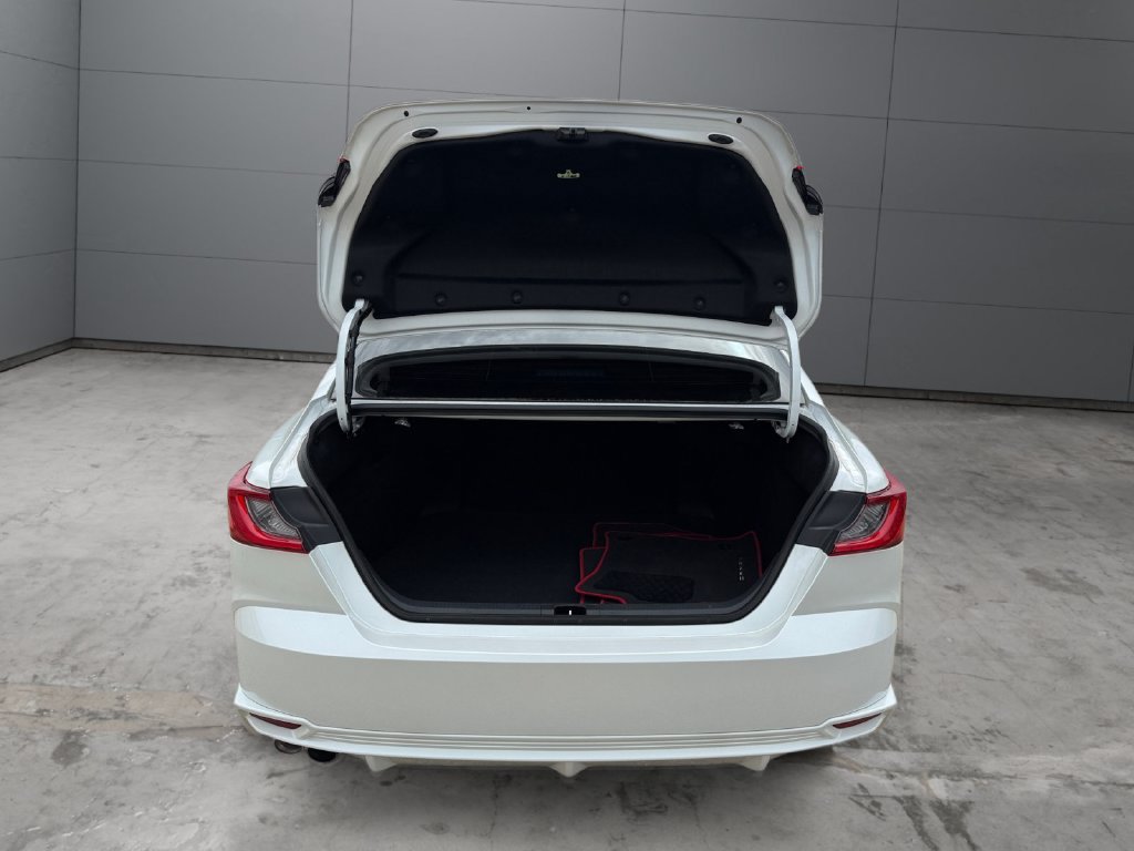 Certified 2025 Toyota Camry XSE AWD/4WD image 19