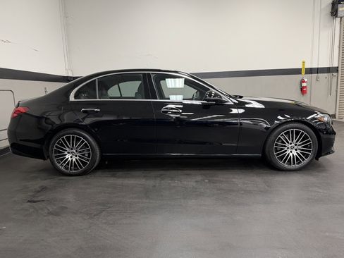 Used 2025 Mercedes-Benz C 300 4MATIC Sedan image 5