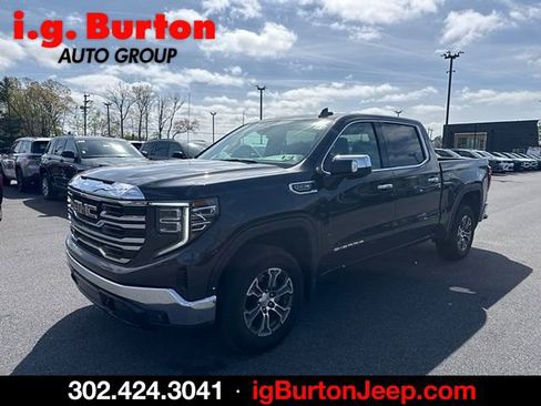 Used 2025 GMC Sierra 1500 SLT image 8