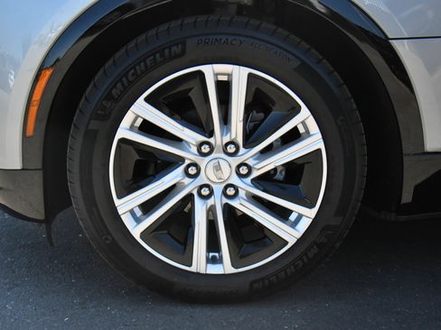 Used 2024 Cadillac Lyriq Tech RWD image 12
