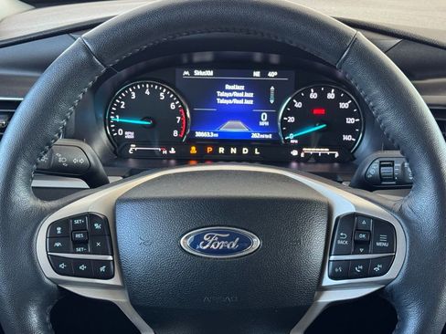 Used 2023 Ford Explorer XLT w/ Equipment Group 202A image 35