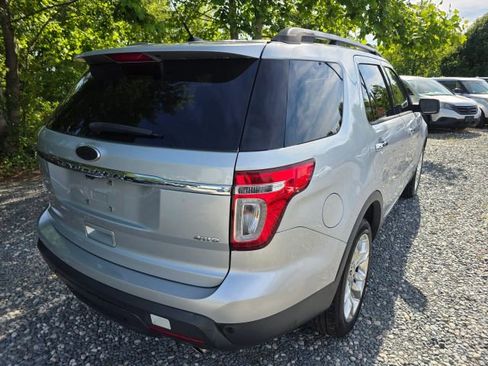 Used 2014 Ford Explorer Limited w/ Equipment Group 302A AWD/4WD image 5