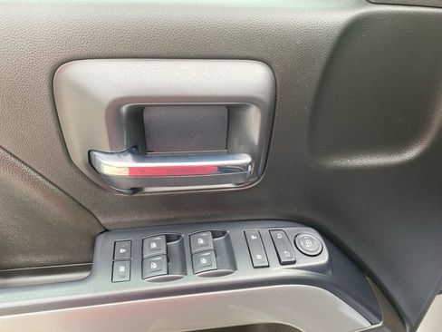 Certified 2018 Chevrolet Silverado 1500 LT w/ All Star Edition AWD/4WD image 18
