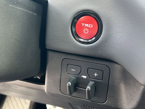 New 2026 Toyota Tundra Limited image 27