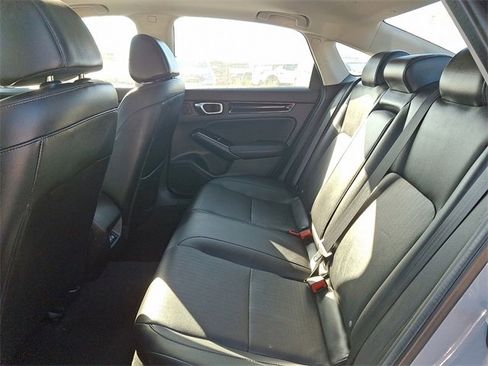 Used 2024 Honda Civic Touring image 10