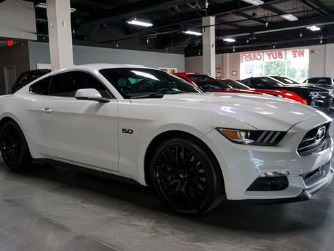Used 2015 Ford Mustang GT Premium w/ GT Performance Package RWD image 25