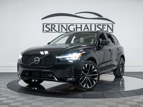 Used 2026 Volvo XC60 B5 Ultra w/ Protection Package Premier image 26