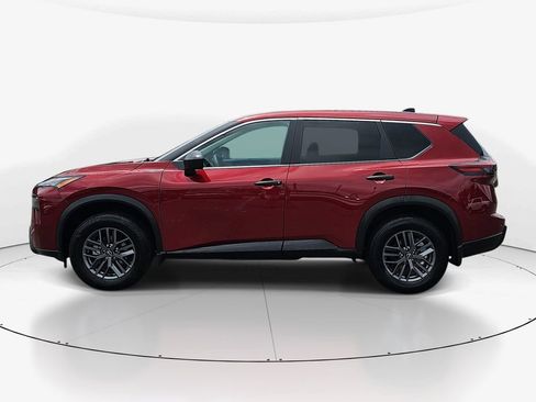 Used 2025 Nissan Rogue S FWD image 10