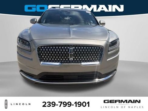 Used 2023 Lincoln Nautilus Reserve w/ Equipment Group 201A image 10