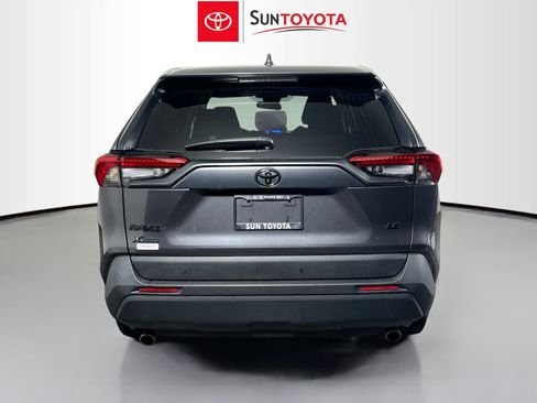Used 2024 Toyota RAV4 LE FWD image 5