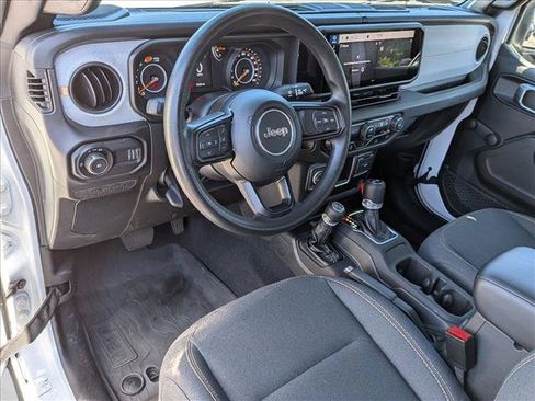 Used 2024 Jeep Wrangler Sport AWD/4WD image 10