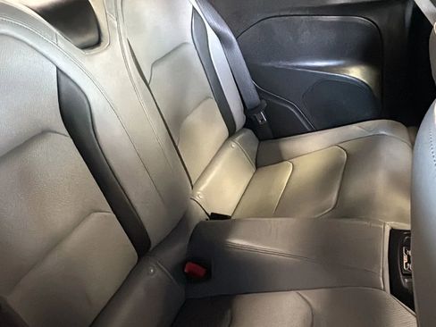 Used 2018 Chevrolet Camaro SS RWD image 12