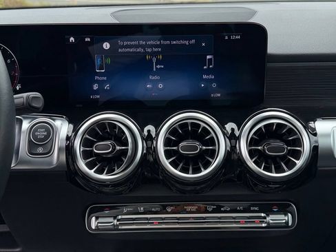 Certified 2026 Mercedes-Benz GLB 250 image 29