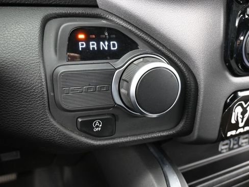 Used 2025 RAM 1500 Big Horn image 33