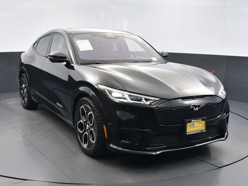 Used 2022 Ford Mustang Mach-E GT image 6