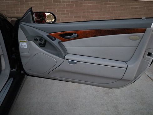 Used 2005 Mercedes-Benz SL 500 image 17