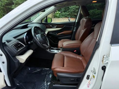 Used 2019 Subaru Ascent Touring AWD/4WD image 6