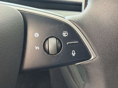 Used 2025 Tesla Model 3 Long Range RWD image 31
