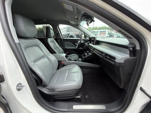 Used 2020 Lincoln Corsair AWD w/ Equipment Group 101A image 9