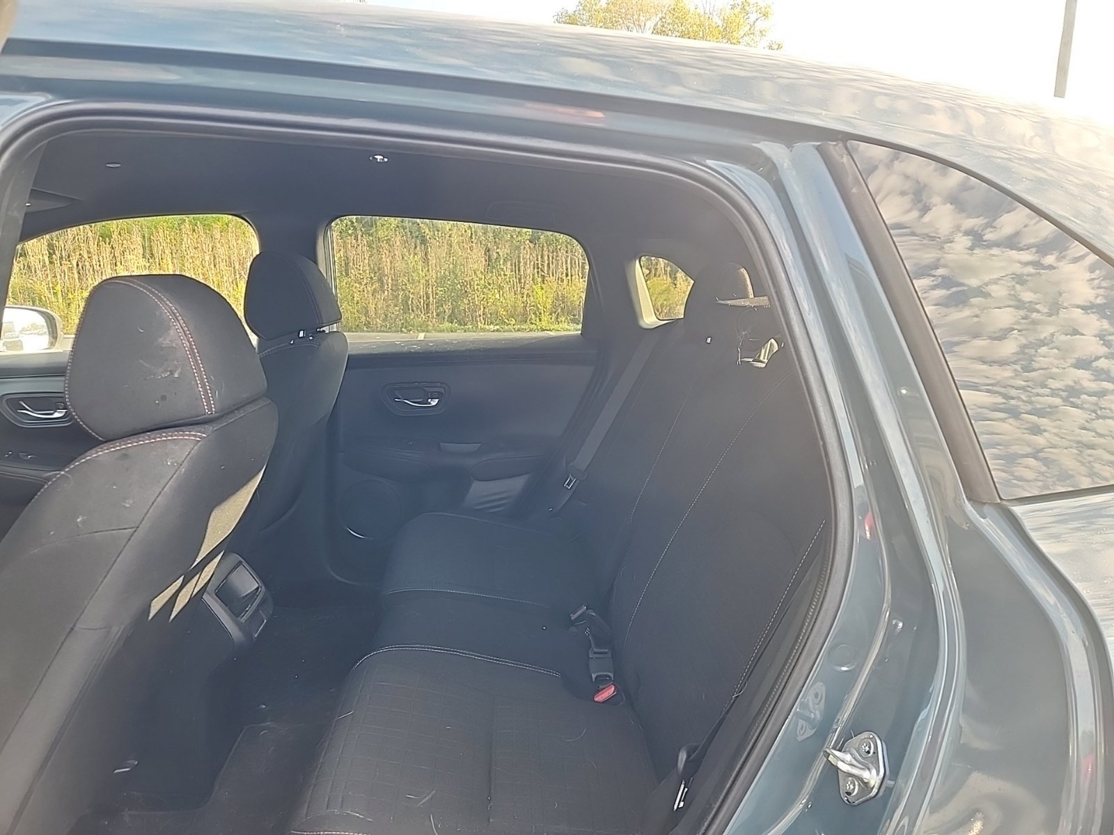 Used 2025 Honda HR-V Sport image 17