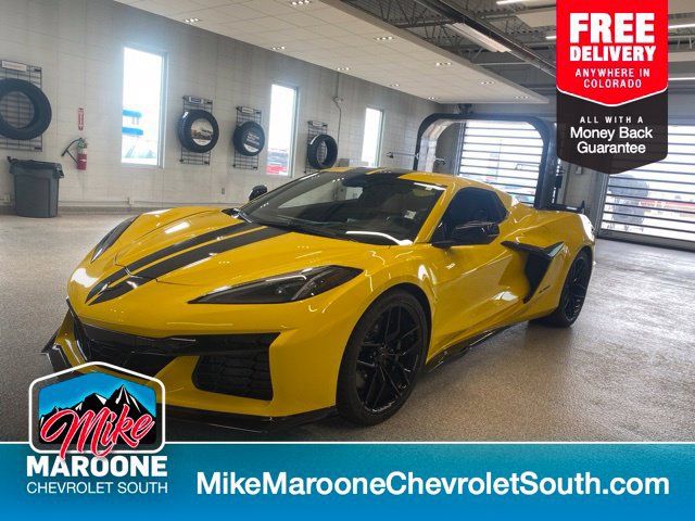 Used 2025 Chevrolet Corvette Z06 RWD image 1