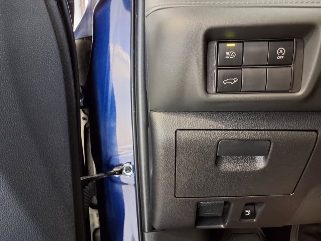 Used 2023 Toyota Highlander XSE FWD image 16