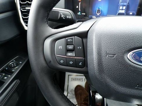 New 2025 Ford Ranger XLT w/ FX4 Off-Road Package image 17