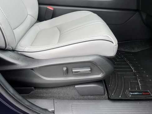 Used 2023 Honda Pilot Elite image 33