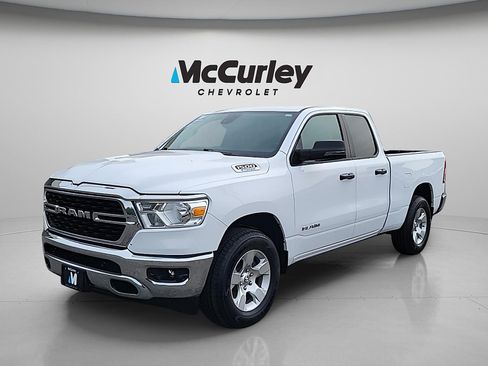 Used 2024 RAM 1500 Big Horn AWD/4WD image 3