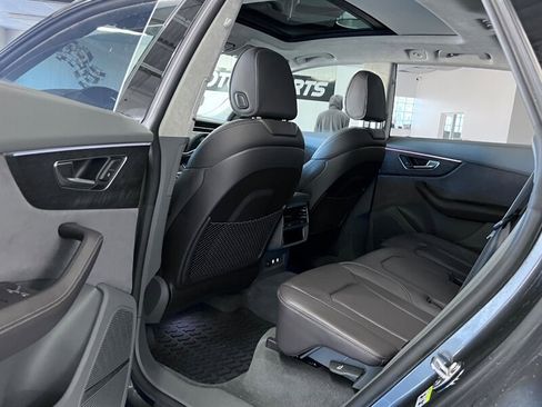 Used 2019 Audi Q8 Prestige image 38