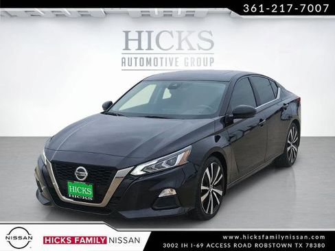 Certified 2022 Nissan Altima 2.0 SR image 1